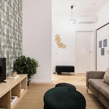 ミラノEasylife - Oasi Di Stile A 10Min Dal Duomoアパートメント エクステリア 写真