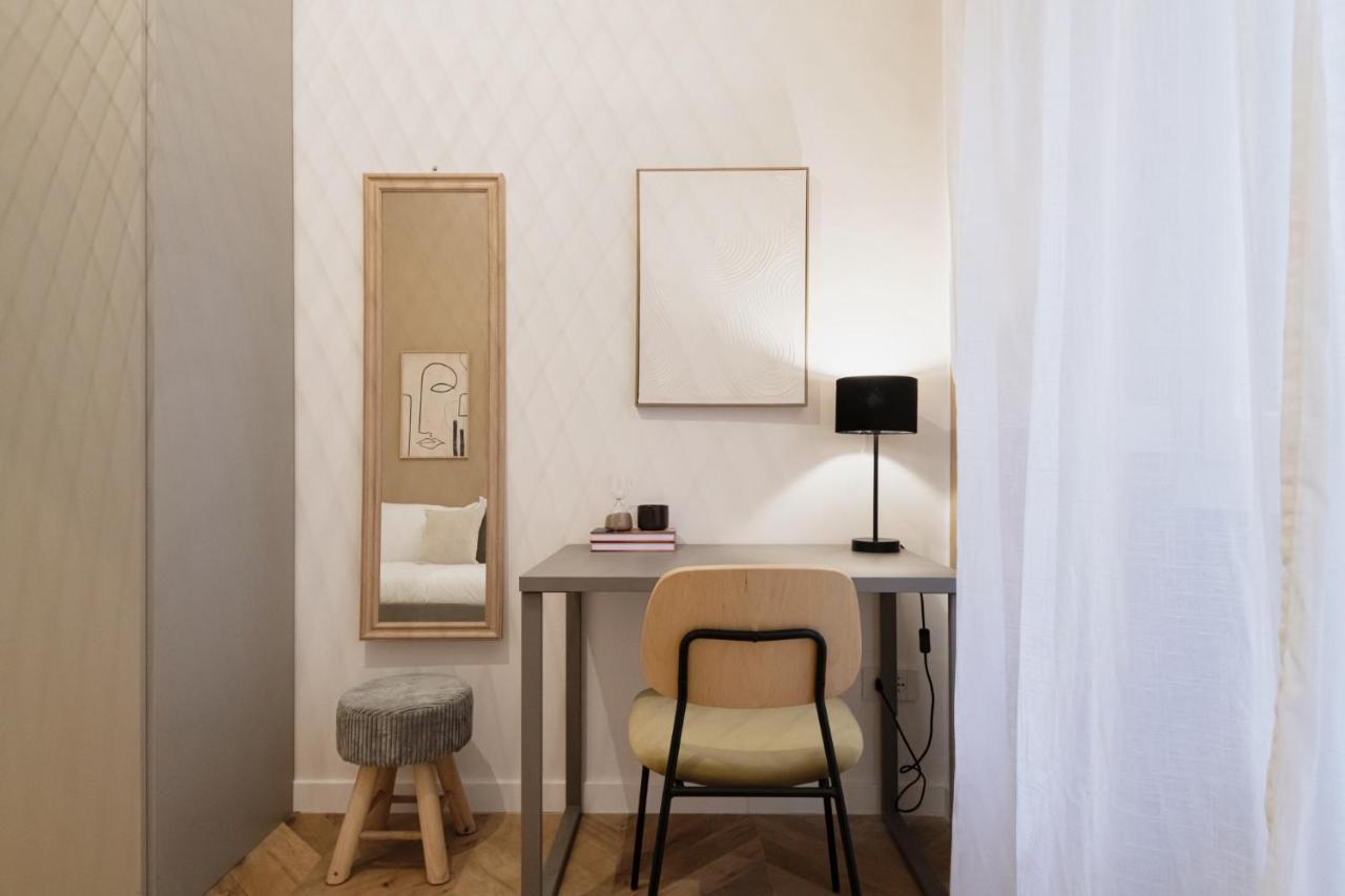 ミラノEasylife - Oasi Di Stile A 10Min Dal Duomoアパートメント エクステリア 写真